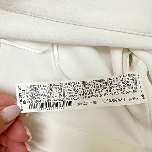 New ZARA Women's White Sleeveless Cowl Neck Cropped Top Blouse Sz S - Picture 12 of 16